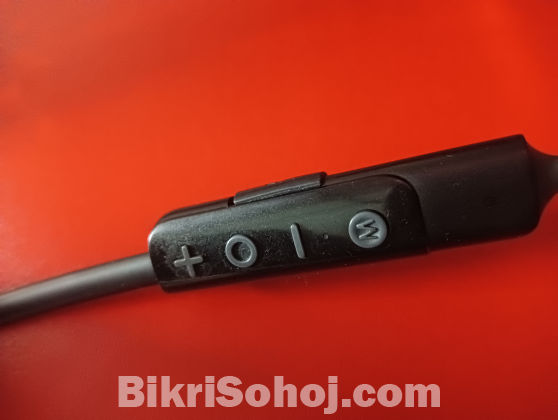 Orimo neckband shark 4